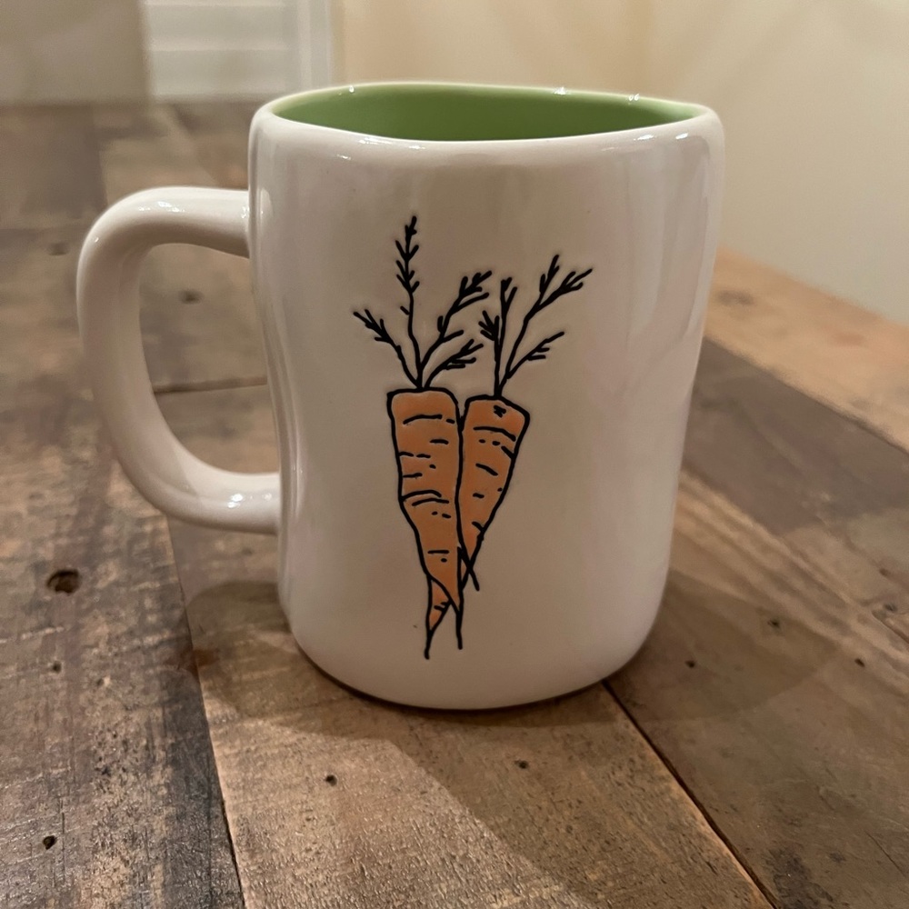 Rae Dunn I DONT CARROT AT ALL ceramic coffee tea MUG green interrior - Picture 3 of 4